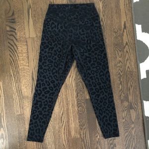 Balance Panther Leggings + Sticker